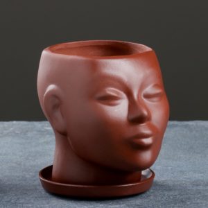 Фигурное кашпо «Голова» коричневое 15 см